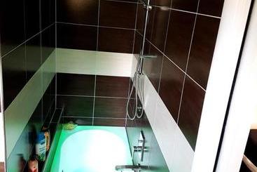 تختخواب و صبحانه Voyage Privè Deluxe