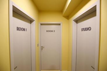 هتل Kai Boutique Studio & Rooms