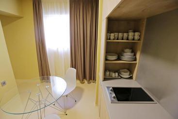 هتل Kai Boutique Studio & Rooms