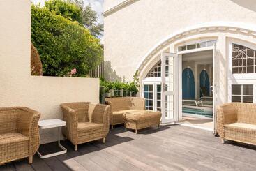 The Headland Hotel & Spa