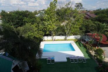 فندق على الطريق Roomquest One Bangsaray