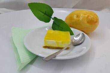 Al Safina Kijal Beach Resort