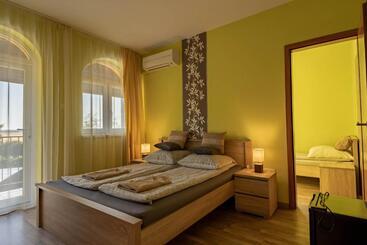 צימר Garden Vendégház Makó