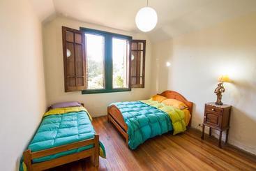 تختخواب و صبحانه Villa Margarita