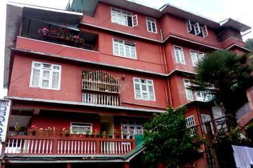 فندق Sushanta Awaas