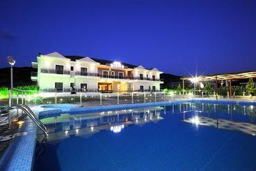 هتل Giotis Boutique