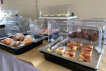 ホテル Porto Del Sol