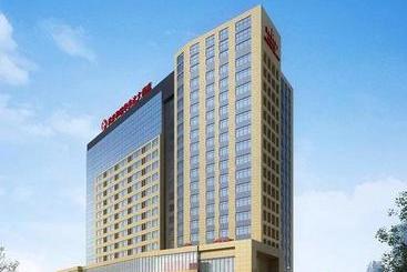هتل Ramada Wuhan Jianghan