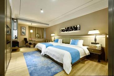 هتل Ramada Wuhan Jianghan