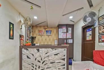 酒店 Kalash