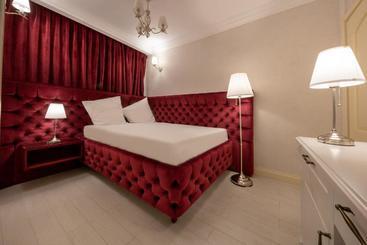 هتل Boutique Casa Fiori
