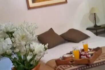 هتل Hostal Tierra De Vinos