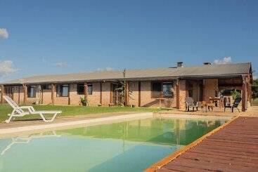 هتل Hostería La Bordona