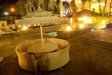 فندق Sheraton Grand Palace Indore