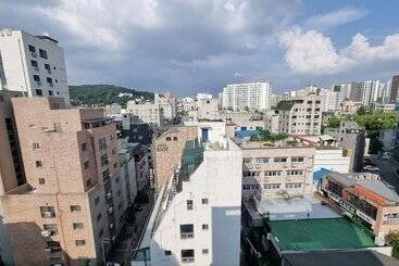 فندق على الطريق Malu Hotel Suwon