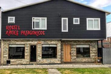 فندق صغير Hostal Andes Patagonicos