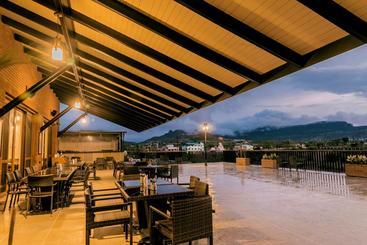 Grape County Eco Resort & Spa, Nashik