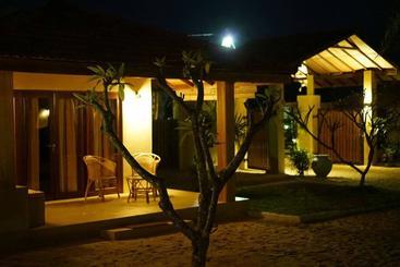 Horizon Kitesurfing Beach Resort
