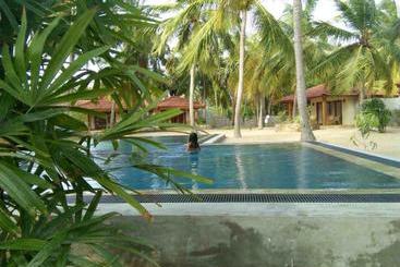 Horizon Kitesurfing Beach Resort