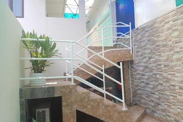 هتل Hôtel Résidence Christy