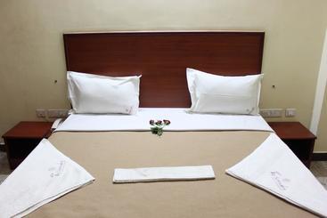 Отель Royal Park