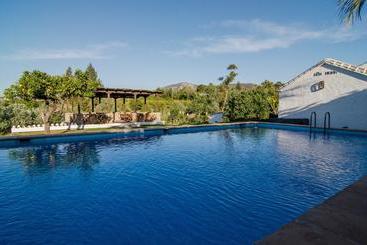تختخواب و صبحانه Rancho Del Inglés