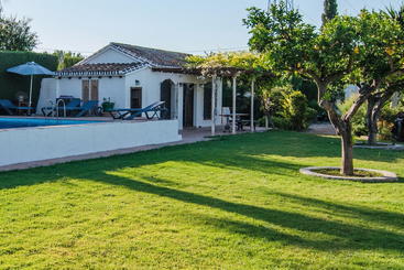 تختخواب و صبحانه Rancho Del Inglés
