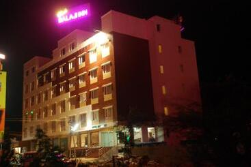 فندق Balaji Inn