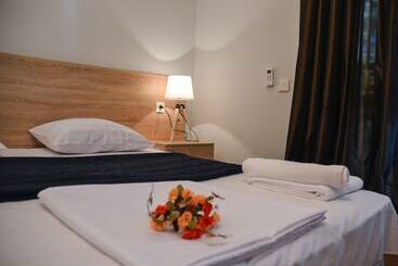 هتل Piccolo Casa Bella