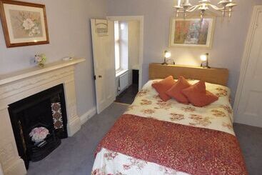 Bed and Breakfast Ryvington Apartments