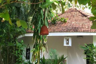 Hotel Mint Inside Garden