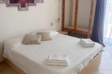 Percebes Exclusive B&b