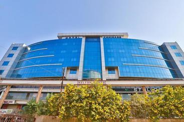 בית מלון כפרי Kohinoor