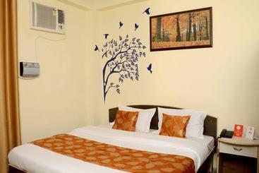 هتل Oyo Room Nims Kukas
