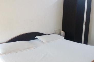 هتل Rajdhani Resort Lonavala
