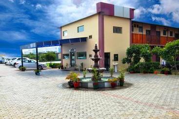منتجع Jps Residency