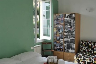 تختخواب و صبحانه Al Piccolo Scoglio   Room & Breakfast