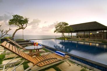 استراحتگاه Indigo Dream Surf & Holiday Retreat