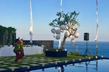 استراحتگاه Indigo Dream Surf & Holiday Retreat