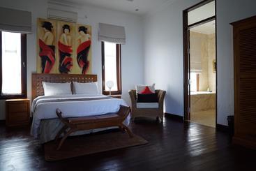 استراحتگاه Indigo Dream Surf & Holiday Retreat