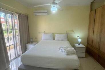 منتجع Las Palmeras By Graziano