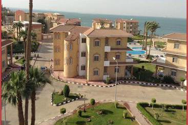 Tolip Inn Resort Fayed