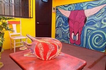 הוסטל Ensenada Backpacker