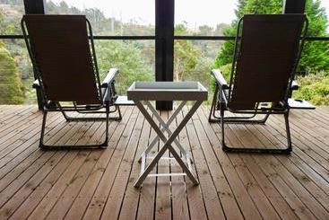 Launceston Apartment Bed And Breakfast Retreat