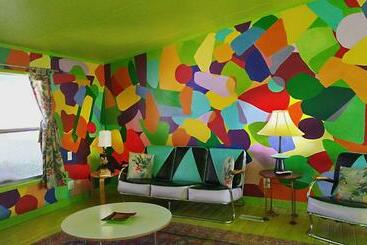 مُتل Pelican Spa