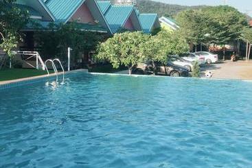 Sangtong Beach Resort