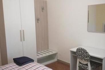 تختخواب و صبحانه San Giorgio Lazise