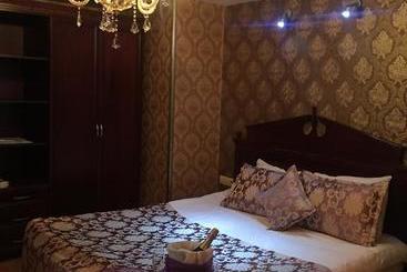 هتل Club Rose Bay
