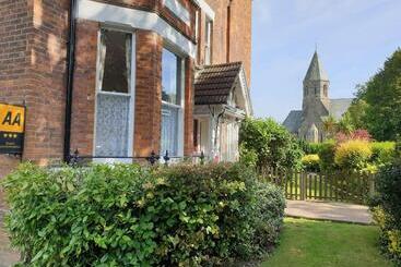 בית מלון כפרי The Wycliffe