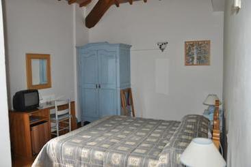 هتل Villa Acquafredda